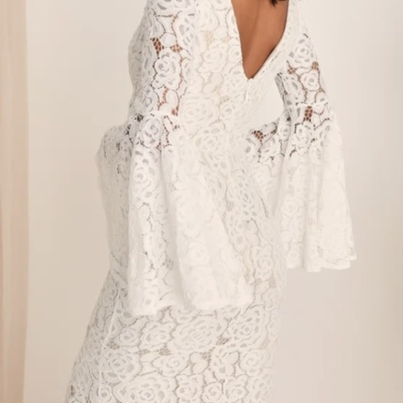 Duchess Ivory Lace Bell Sleeve Maxi Dress - Picture 8 of 10